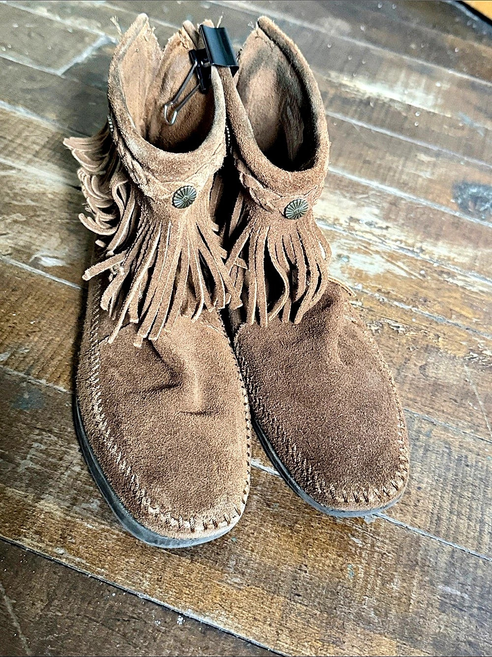 Minnetonka Back Zip Fringe Boot Fringe Ankle Boots Brown US 9